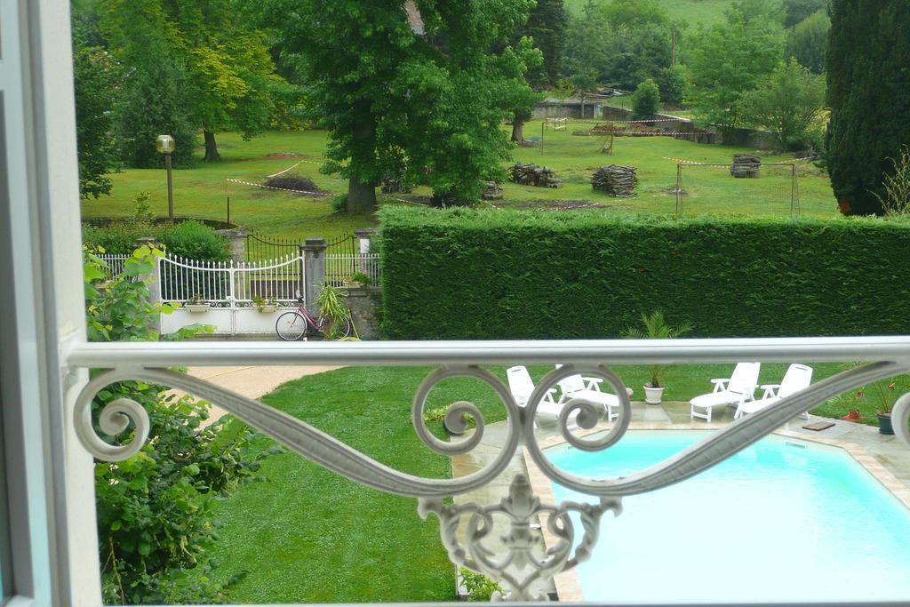 La Maison Du Parc Bed and Breakfast Lacave  Buitenkant foto